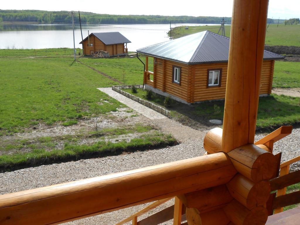 Baza Otdykha Osetrovo Hotel Burakovo  Bagian luar foto