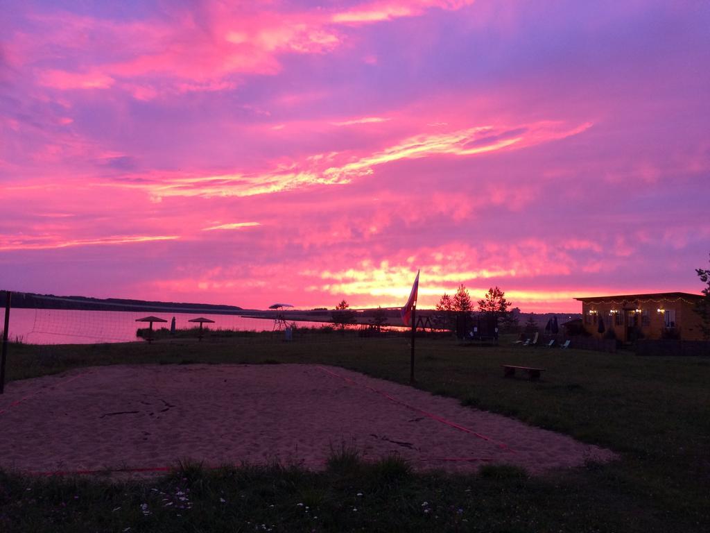 Baza Otdykha Osetrovo Hotel Burakovo  Bagian luar foto