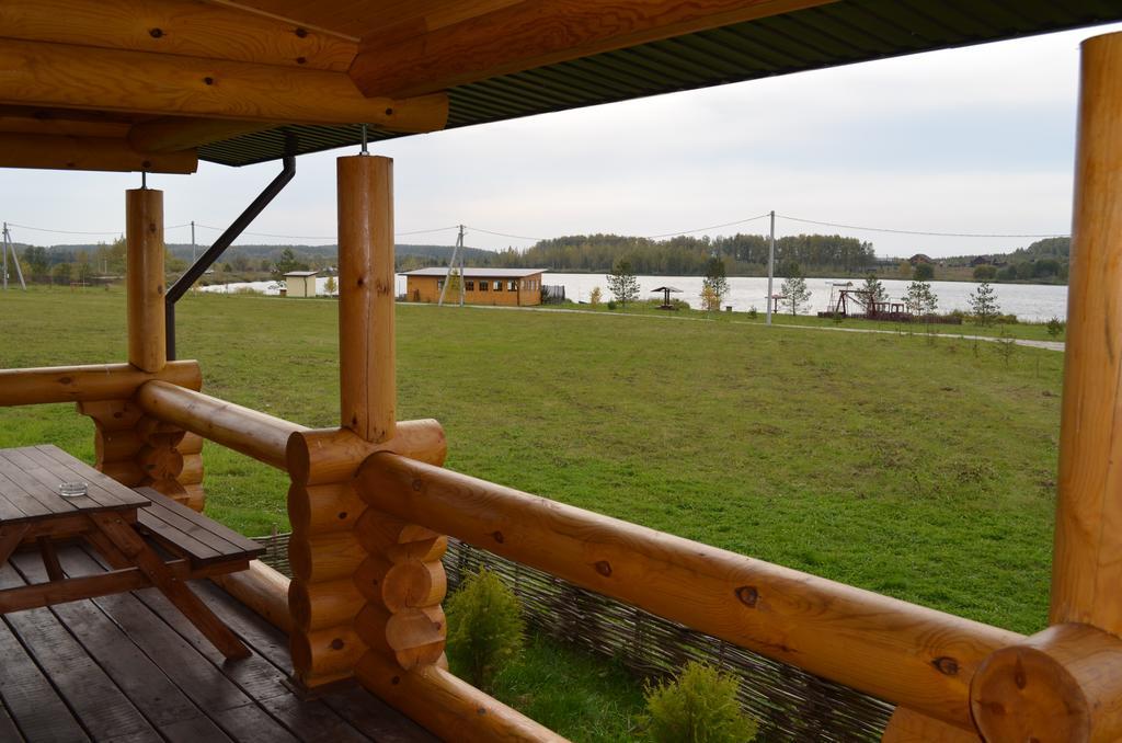 Baza Otdykha Osetrovo Hotel Burakovo  Bagian luar foto