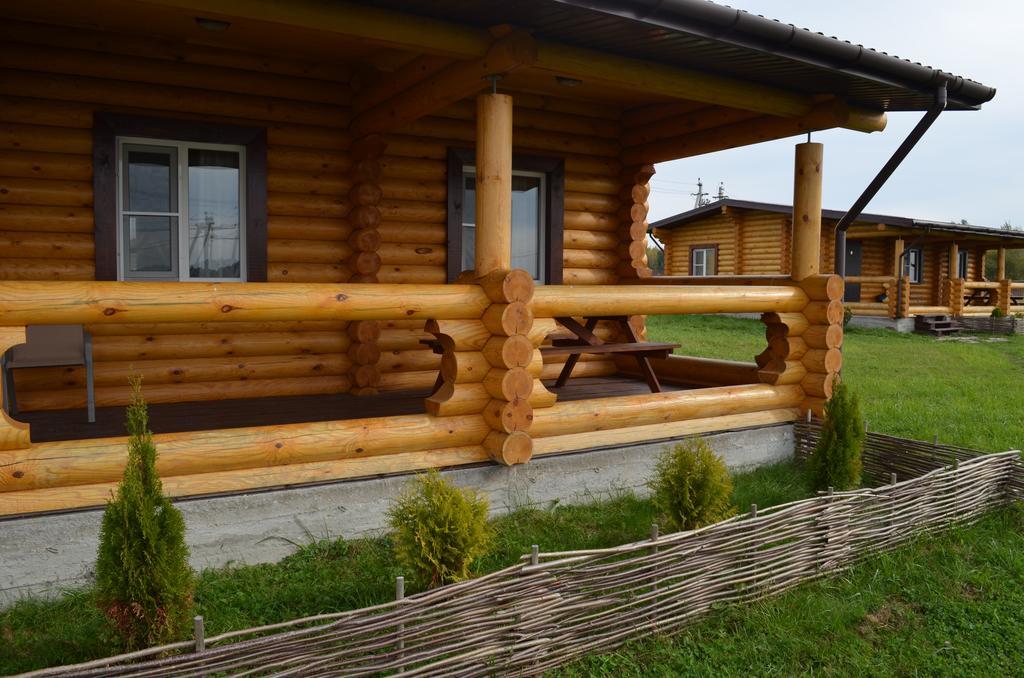 Baza Otdykha Osetrovo Hotel Burakovo  Bagian luar foto